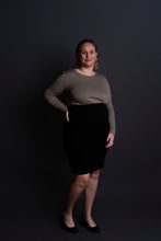 Afbeelding in Gallery-weergave laden, Ripe Maternity - Mia plain skirt black XL  | MILD zwangerschapsboetiek - zwangerschapskleding bij Mechelen
