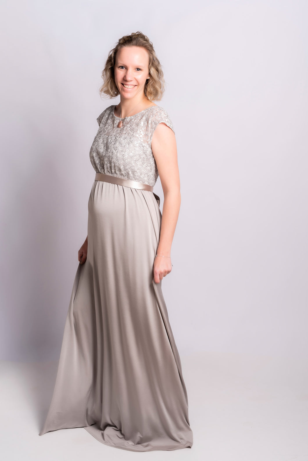 Tiffany Rose - Mia gown silver 40-42 & 44-46  | MILD zwangerschapsboetiek - zwangerschapskleding bij Mechelen