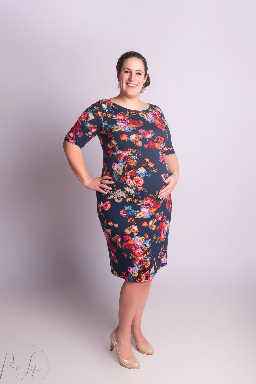 Tiffany Rose - Anna Shift Dress (midnight garden)  | MILD zwangerschapsboetiek - zwangerschapskleding bij Mechelen