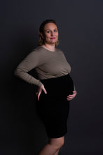 Afbeelding in Gallery-weergave laden, Ripe Maternity - Mia plain skirt black  | MILD zwangerschapsboetiek - zwangerschapskleding bij Mechelen
